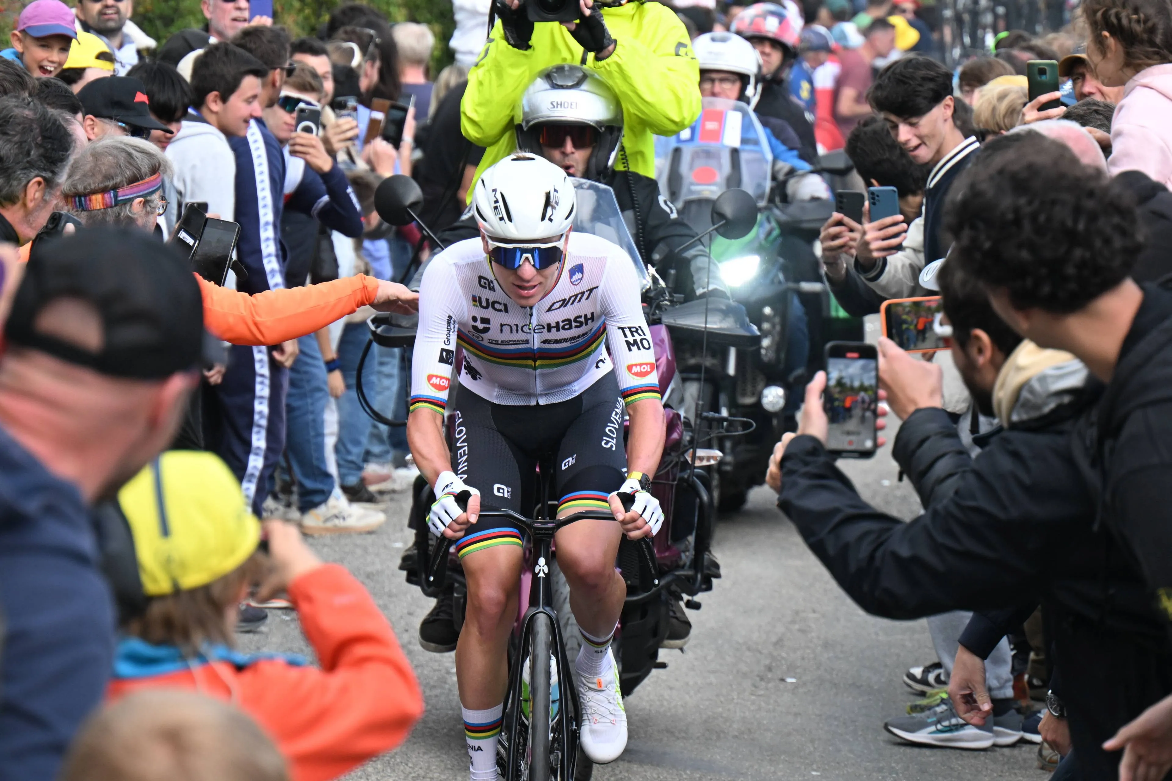 Belgian analyst José De Cauwer: "We’re not yet at the point where you’d start to doubt Pogacar"