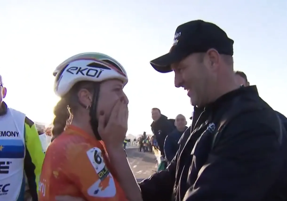 Programma, uitslagen en TV EK veldrijden 2025 | Twee zilveren plakken en volledig oranje podium voor TeamNL,