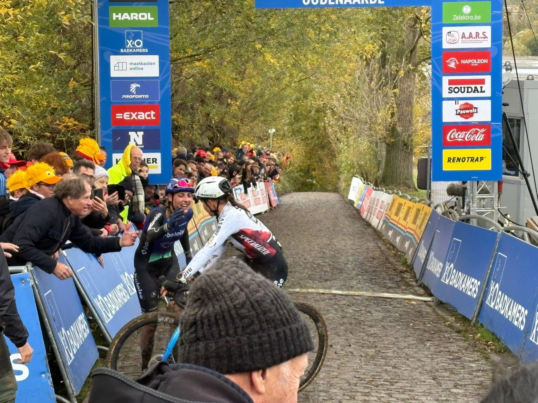 Nieuw toptalent staat (nu al) op in de cross: 'Toen ik de startlijst bekeek, wat ik normaal niet doe, dacht ik: wow'