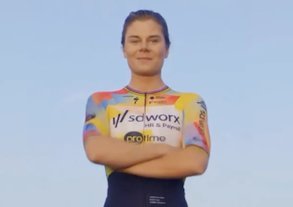 Wielertenues 2026: SD Worx-Protime is volgende ploeg die naar een stuk lichtere kleuren gaat