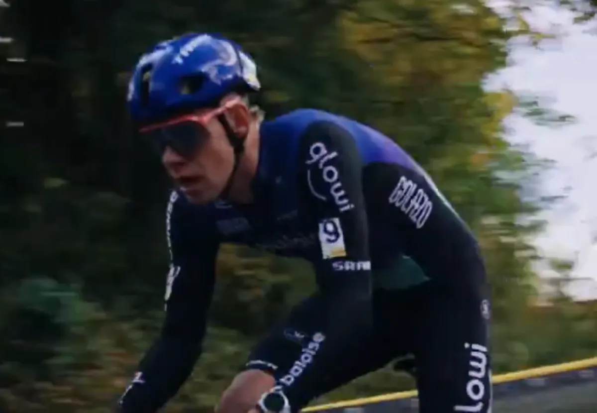 Pim Ronhaar verovert koppositie in door Laurens ten Dam georganiseerd klassement: 'Snel de camper in, filmpje maken'