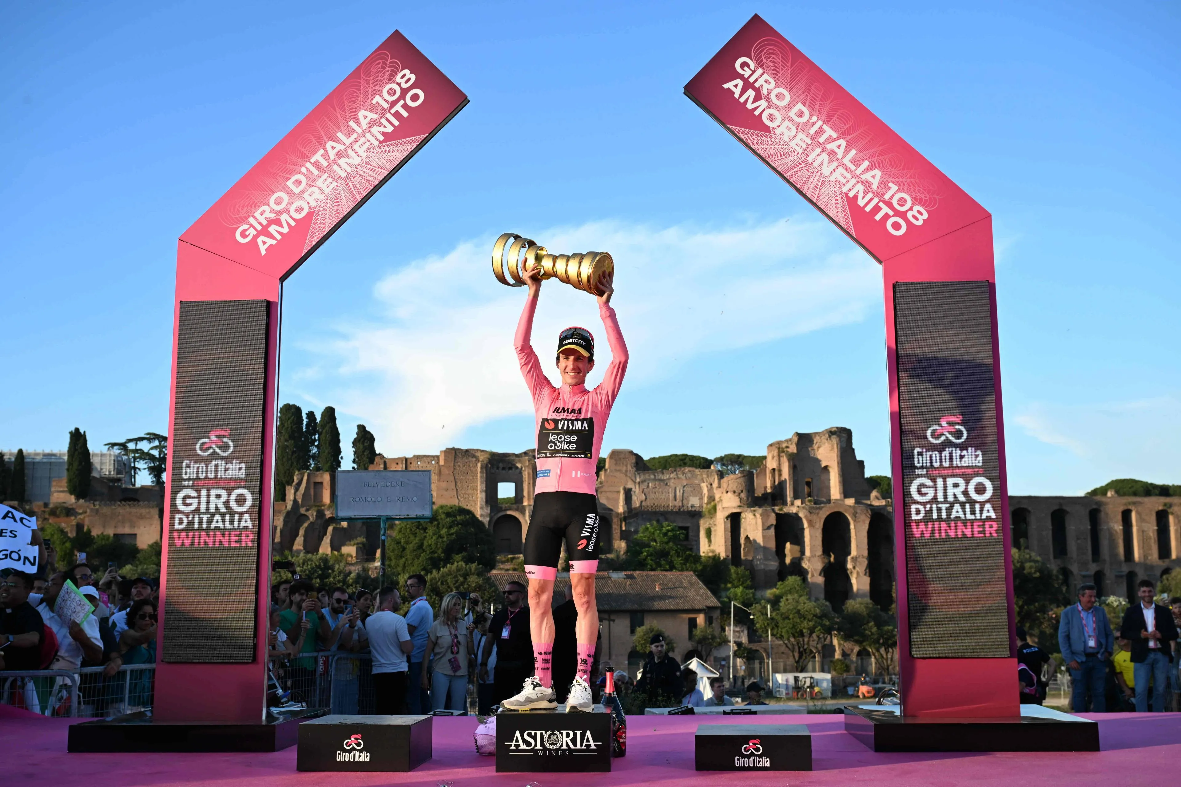 Vingegaard might get the nod, but definding champ Yates sees a Giro 'perfectly suited to my strengths as a rider'