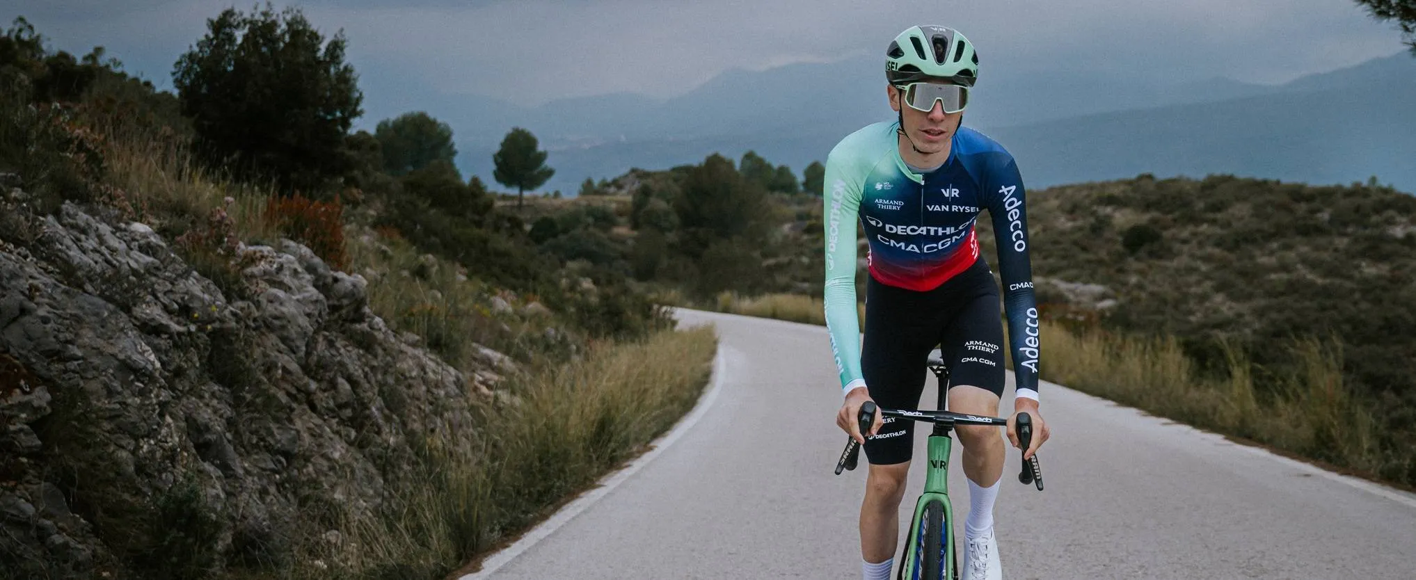 Photos-action_Leo-Bisiaux_01_©P.Ballet_A.Broadway