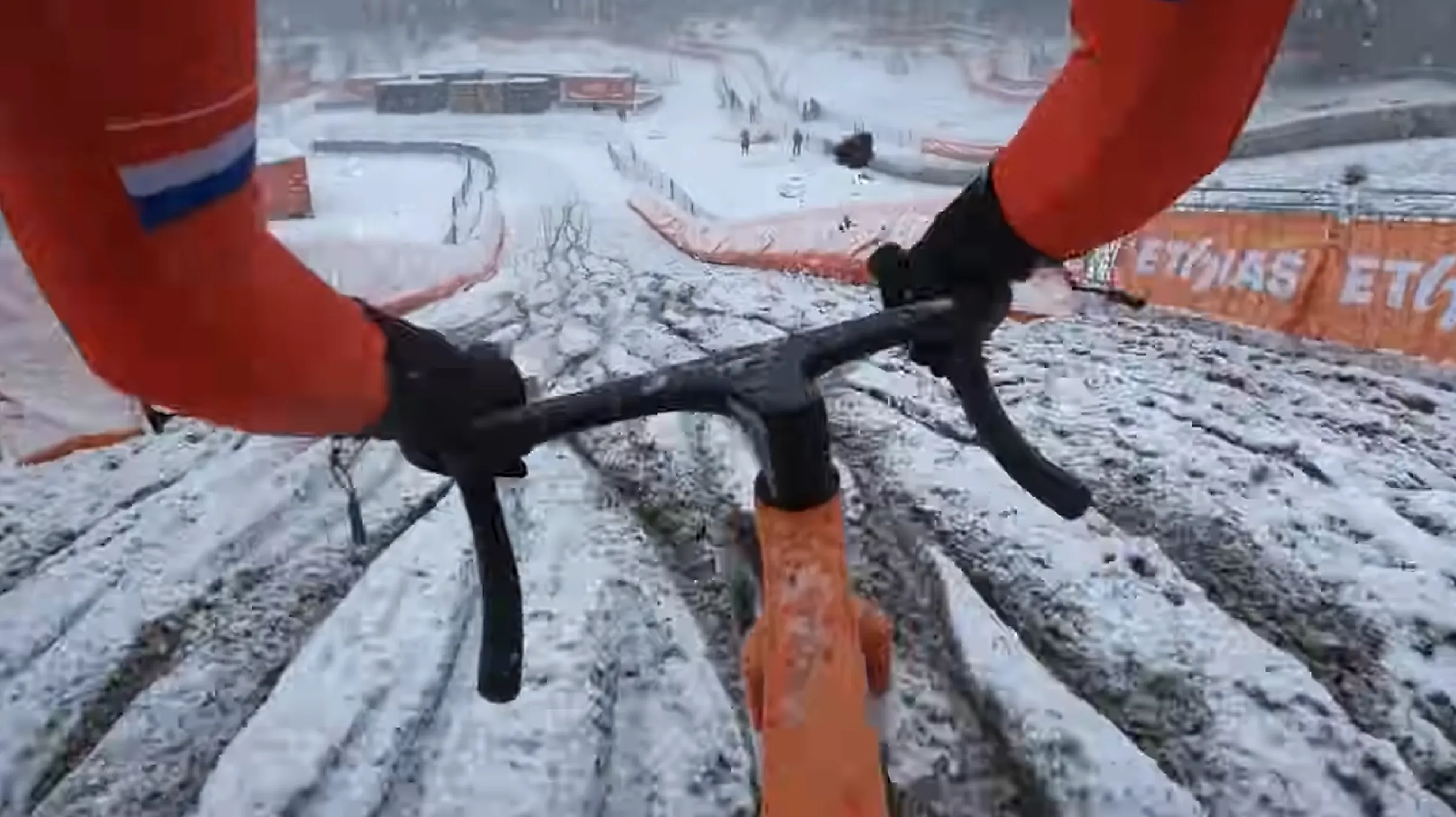 Geen zandkuil, maar sneeuwkuil in Zonhoven?! Pieterse deelt beelden van verkenning