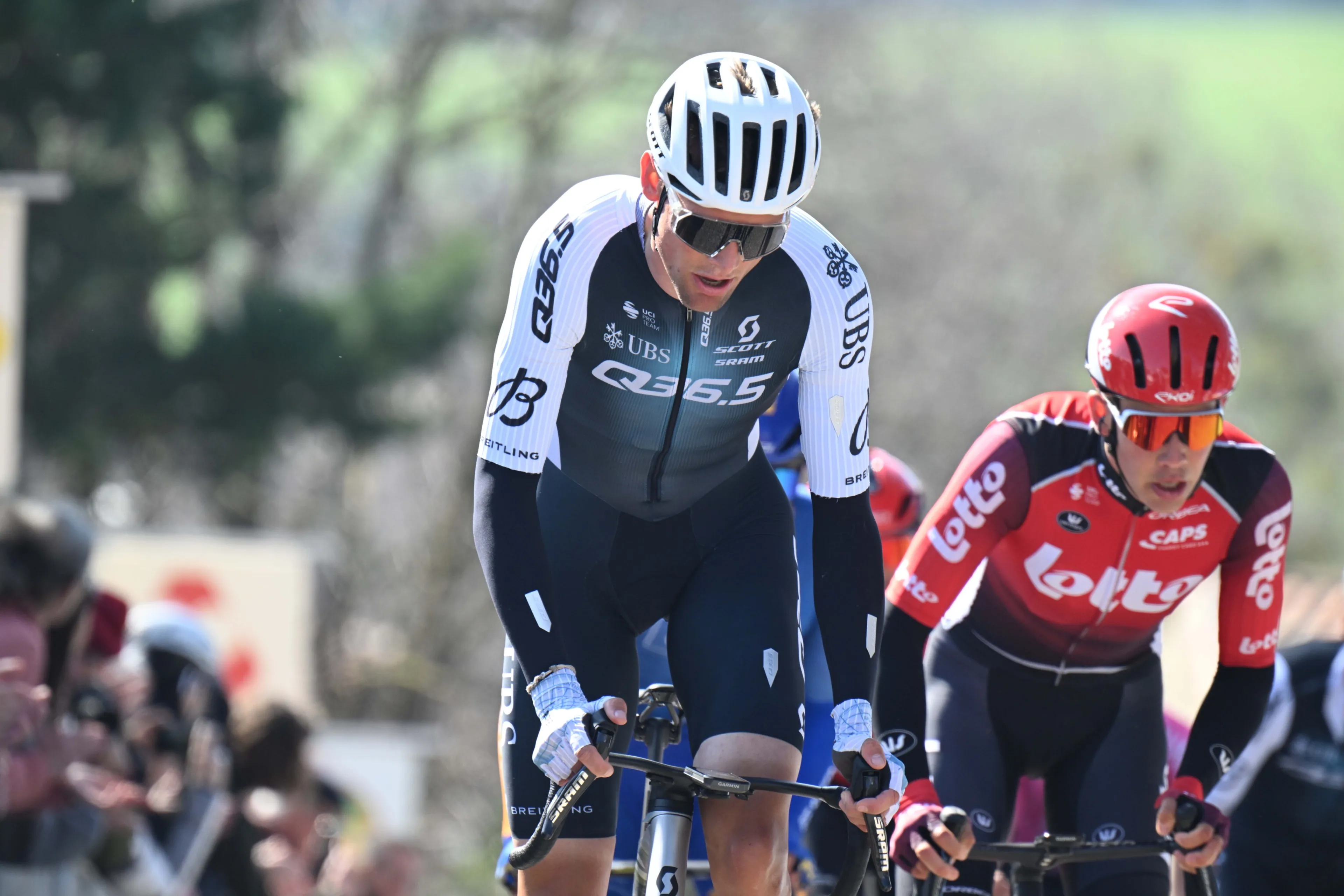 Praise for Pidcock in Bax comeback story: “In terms of professionalism, it’s almost even more serious than at UAE”