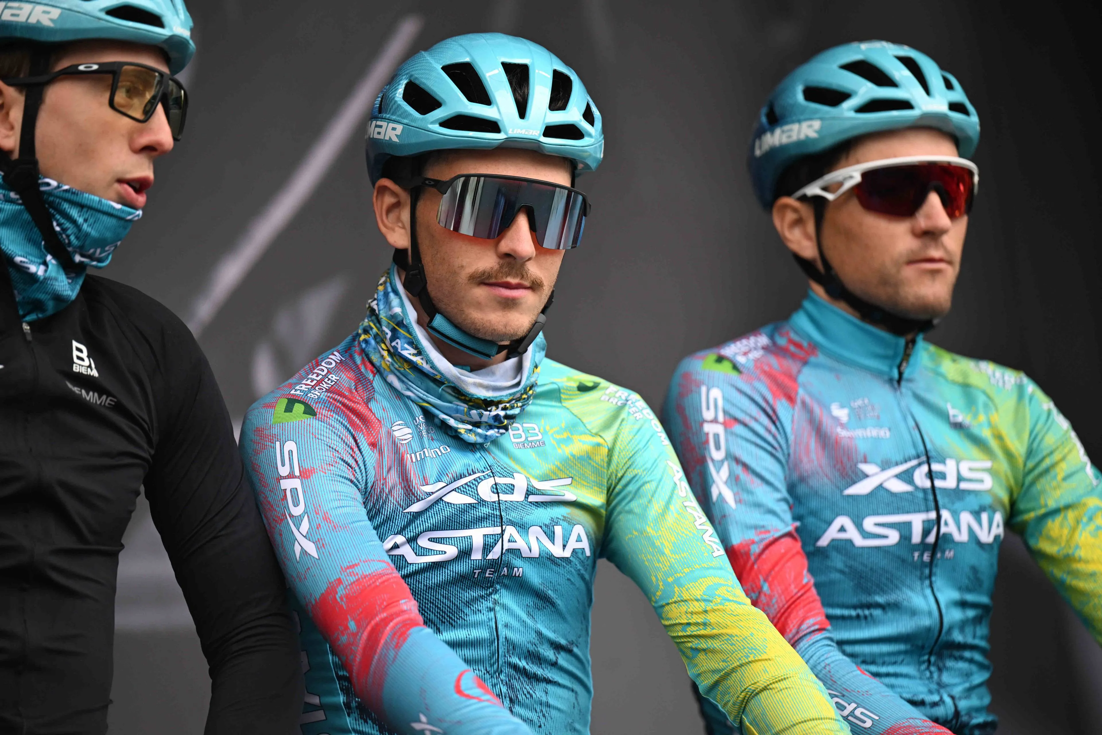Astana make huge impression as Scaroni tears up Tour of Oman finale, leaving Yates, UAE and Jayco AlUla empty-handed