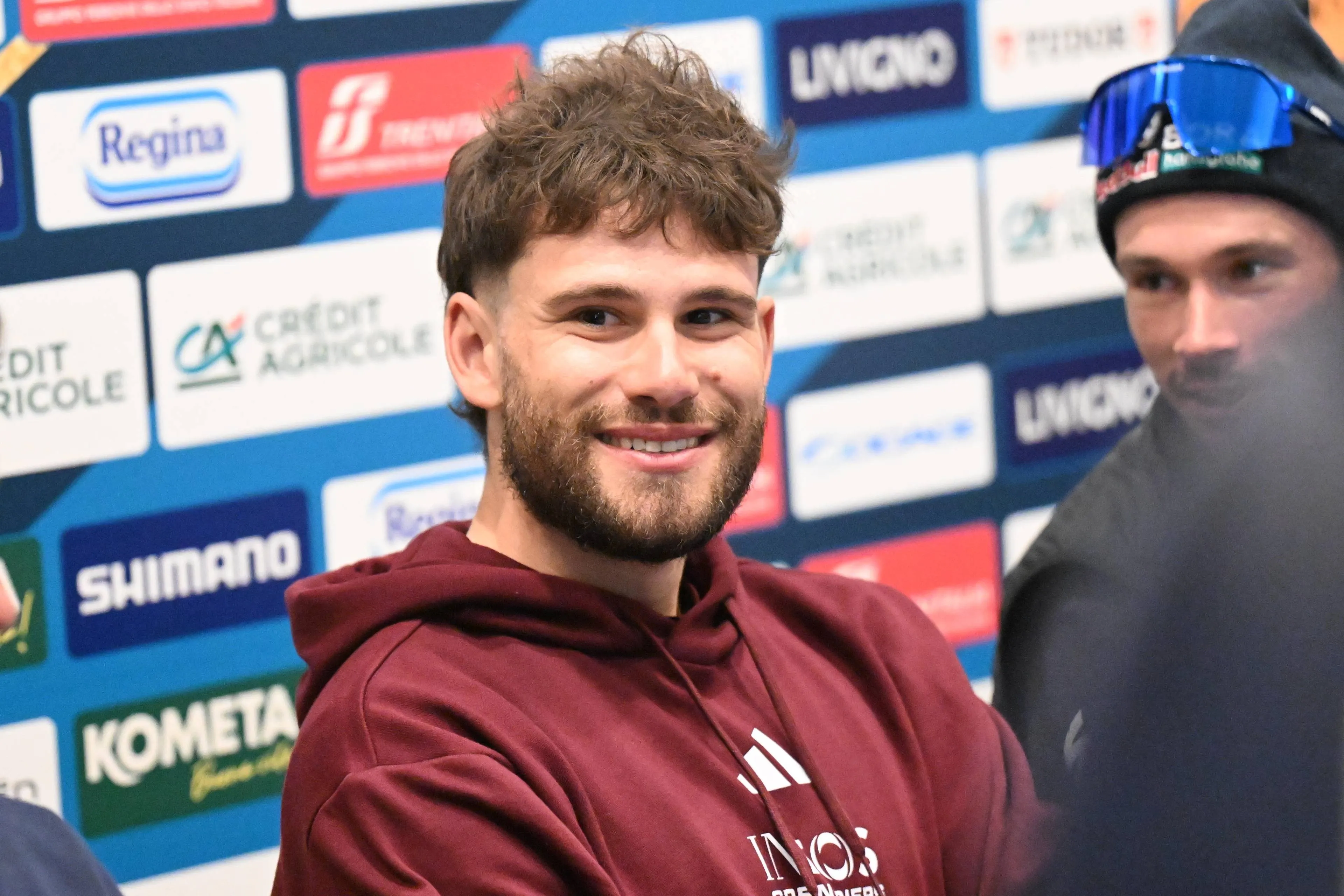 Tirreno-Adriatico 2026 | INEOS kan na indrukwekkende openingsdag de borst natmaken