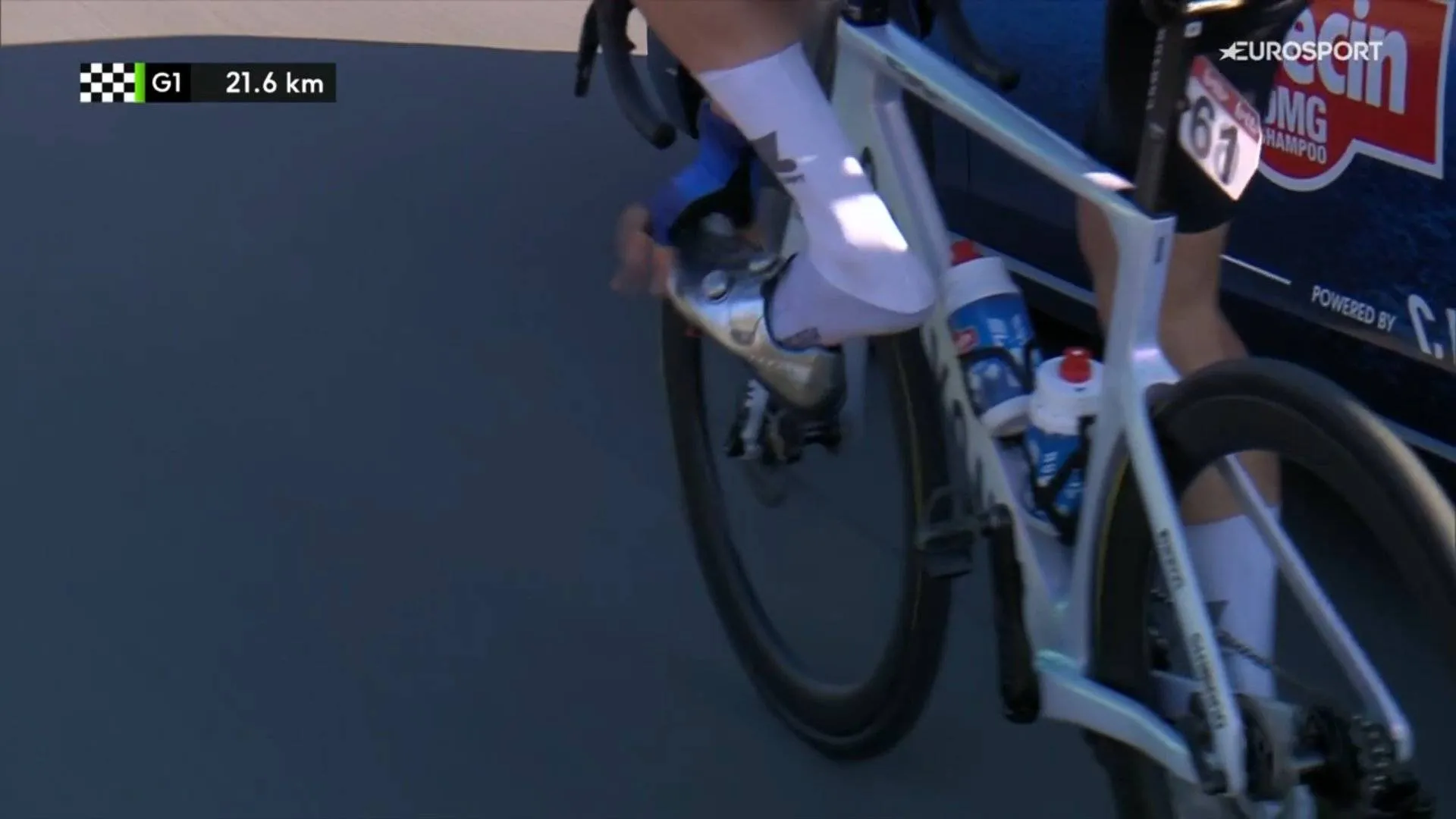 Jasper Philipsen explains why he finished Nokere Koerse with two different shoes