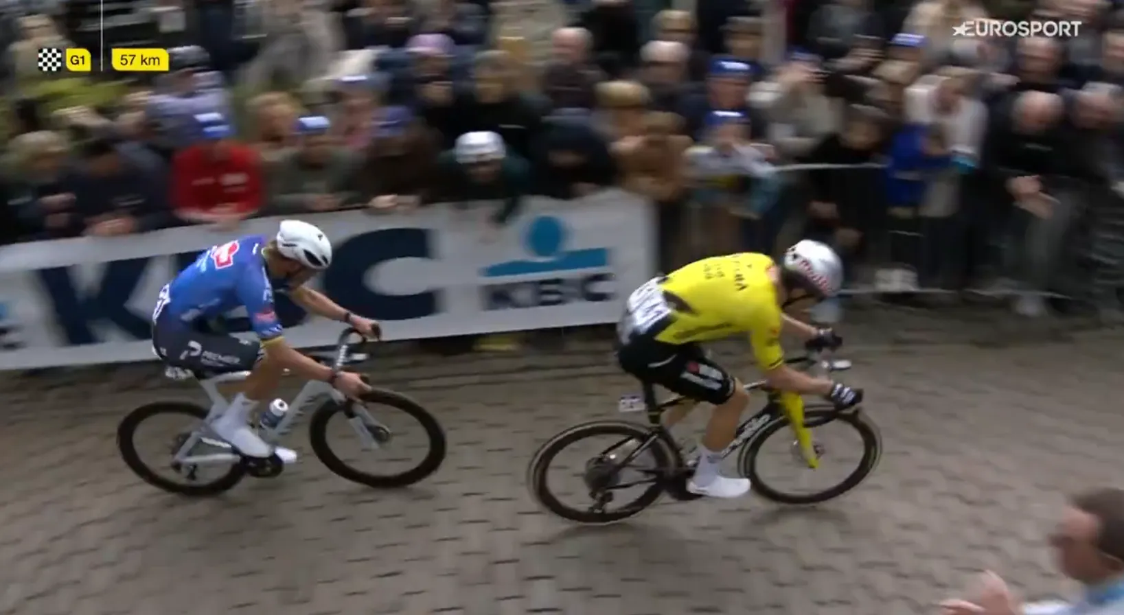 Zonneveld loved Van Aert’s gesture to Van der Poel: “A little sign of: we’re doing this together”