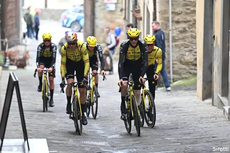 Visma | Lease a Bike celebrate in Paris–Nice, having seen ‘a very strong Jonas’ — but there is praise after Tirreno too