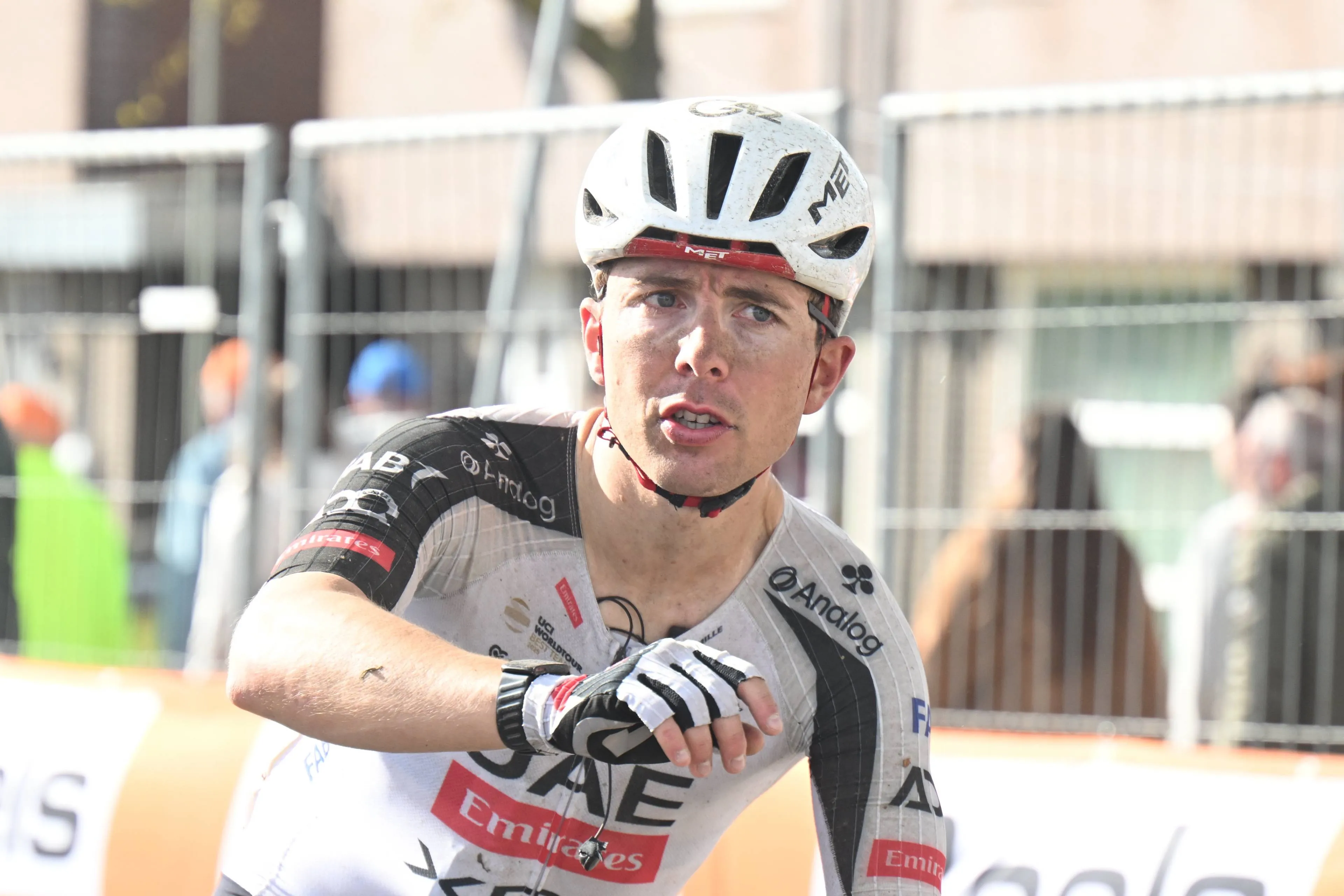 After Seixas show, Cosnefroy sees similarities with Pogačar: 'Paul controlled it like a boss'