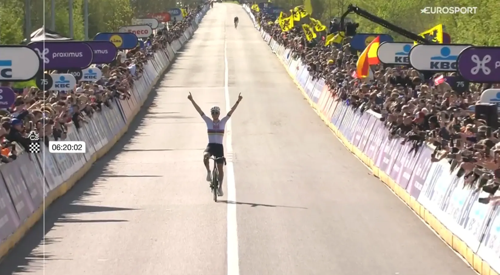 Pogačar a class apart in stunning battle among the ‘big five’ as he takes third Tour of Flanders win