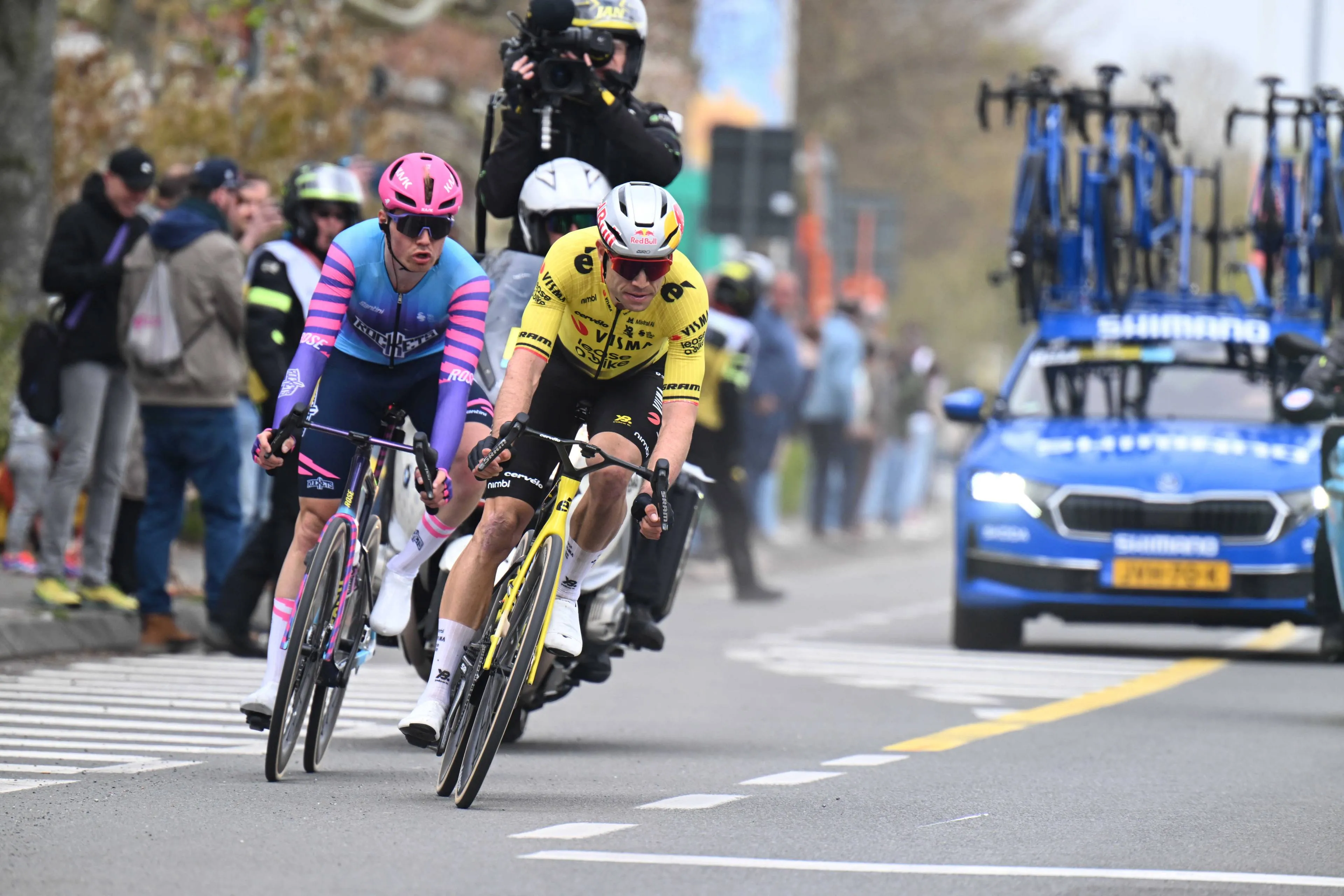 “I tried to tell him”: Unibet Rose Rockets’ Larsen on late-race duet with Van Aert