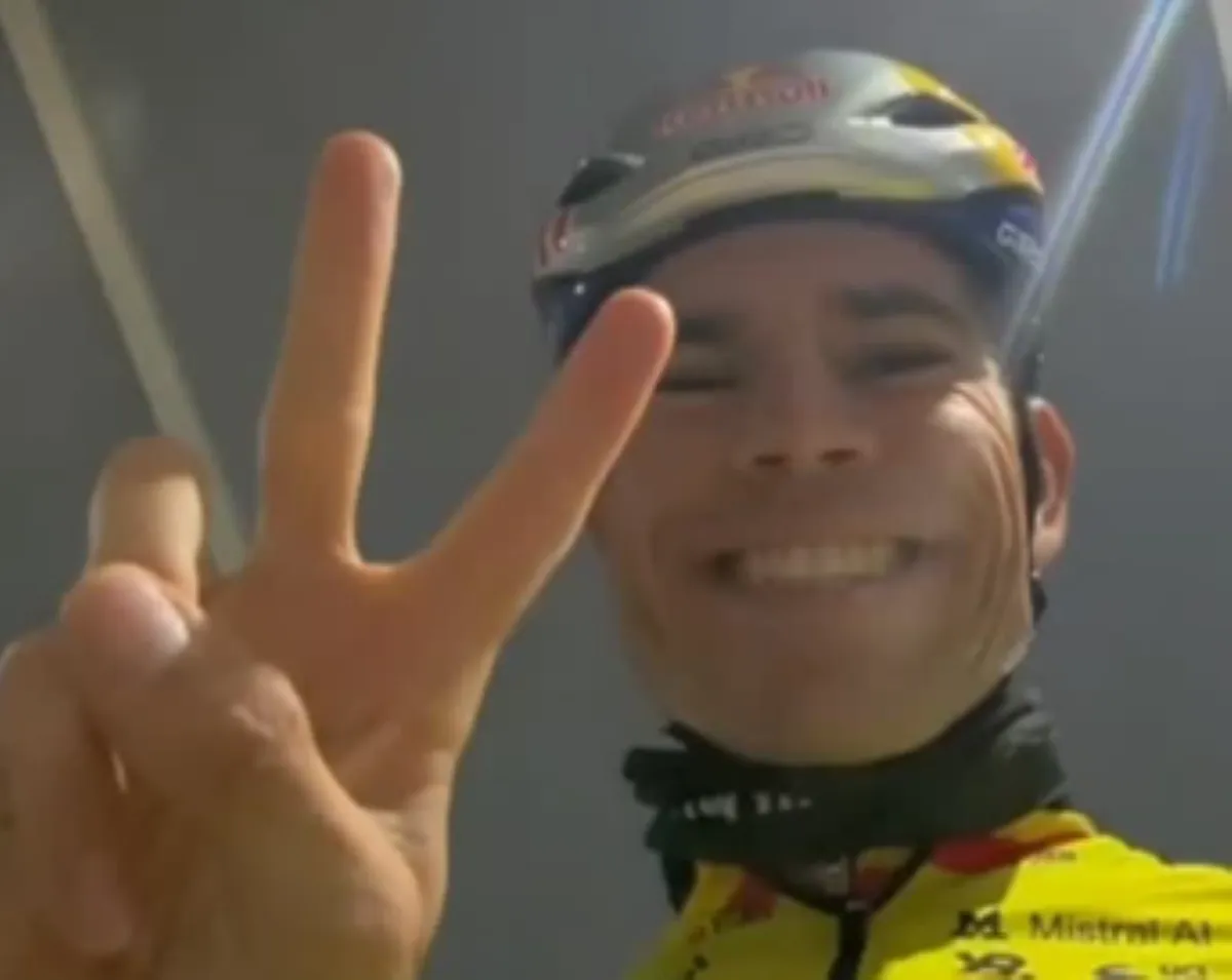 🎥 Visma | Lease a Bike show how Wout van Aert spent the day before the Tour of Flanders