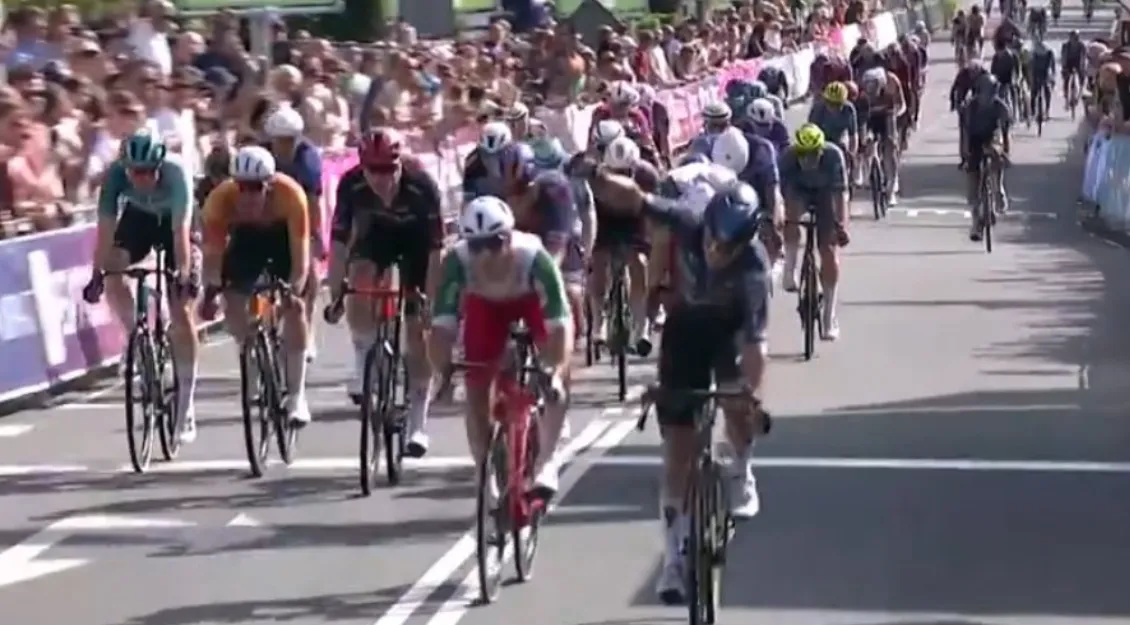 Jakobsen can't get it done in Veenendaal as Moschetti proves strongest