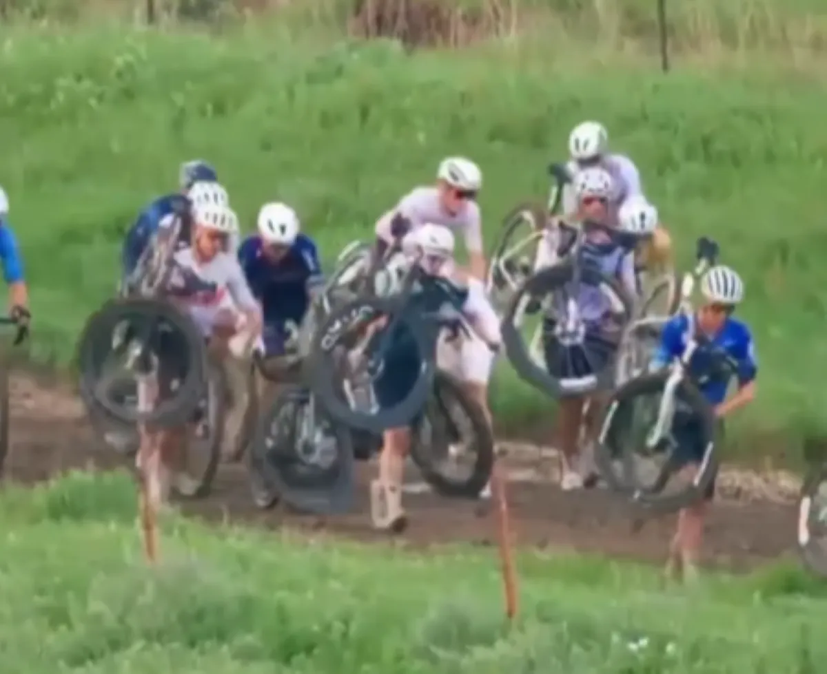 Unbound Gravel: 'Peanut butter mud' causes chaos, DNFs, and a huge winning margin