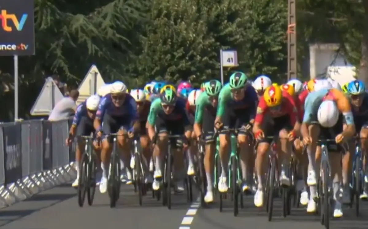 Olav Kooij sums up exactly what went wrong for Decathlon on Tour de France stage 11: 'everything went quiet'