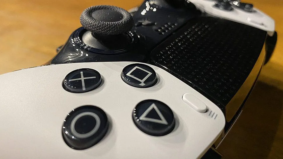 Sony DualSense Edge Review – PS5 heeft er een nieuwe controller bij