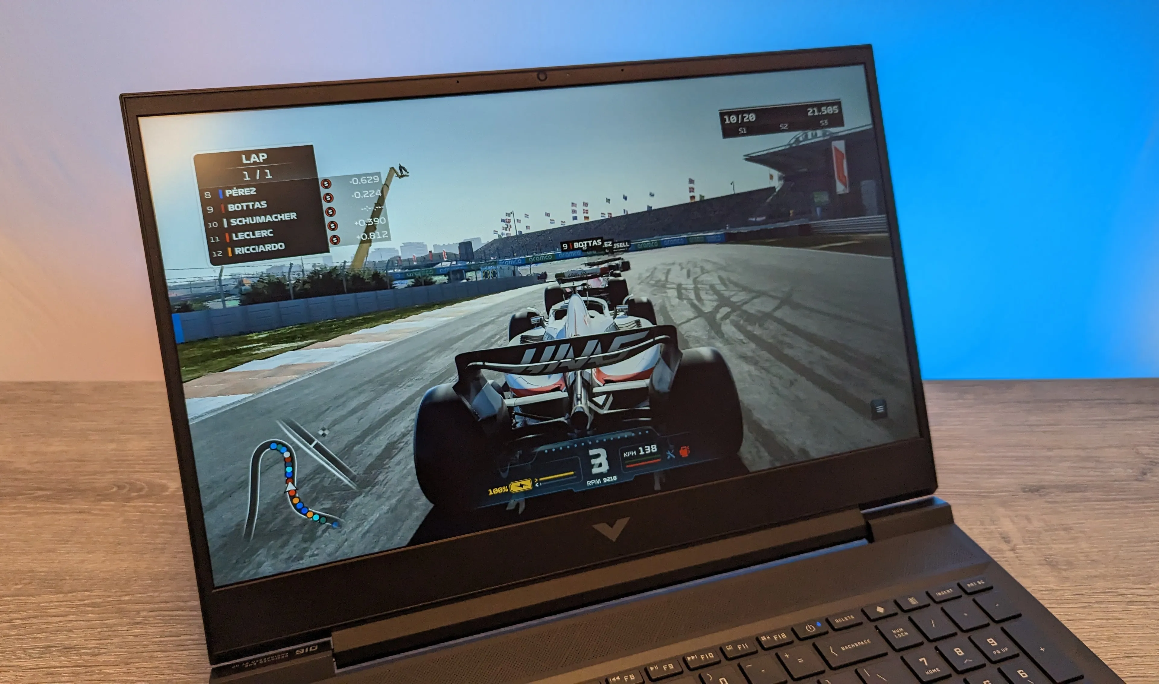 Gaming laptops en monitoren vier dagen flink voordeliger