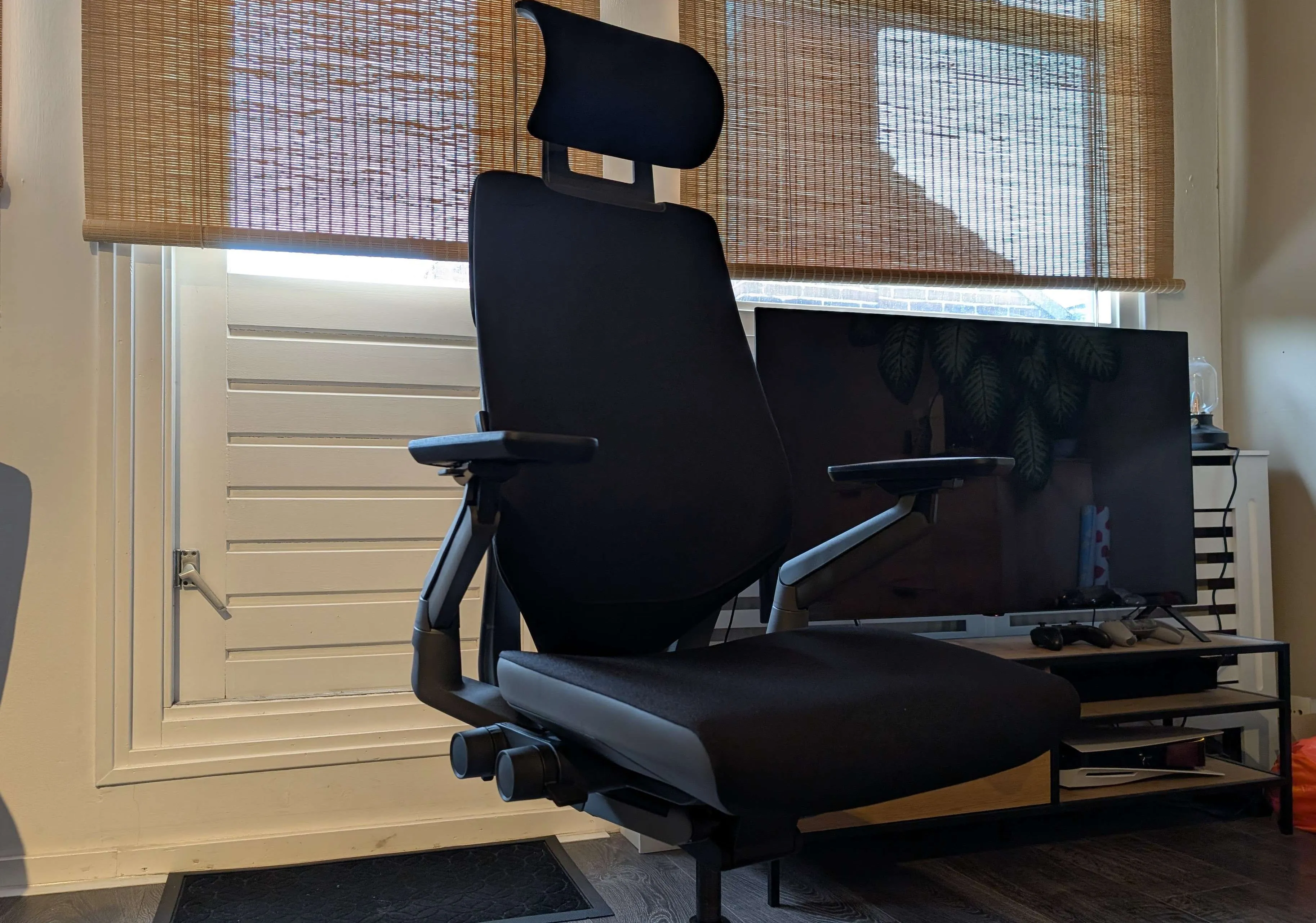 steelcase gesture 1