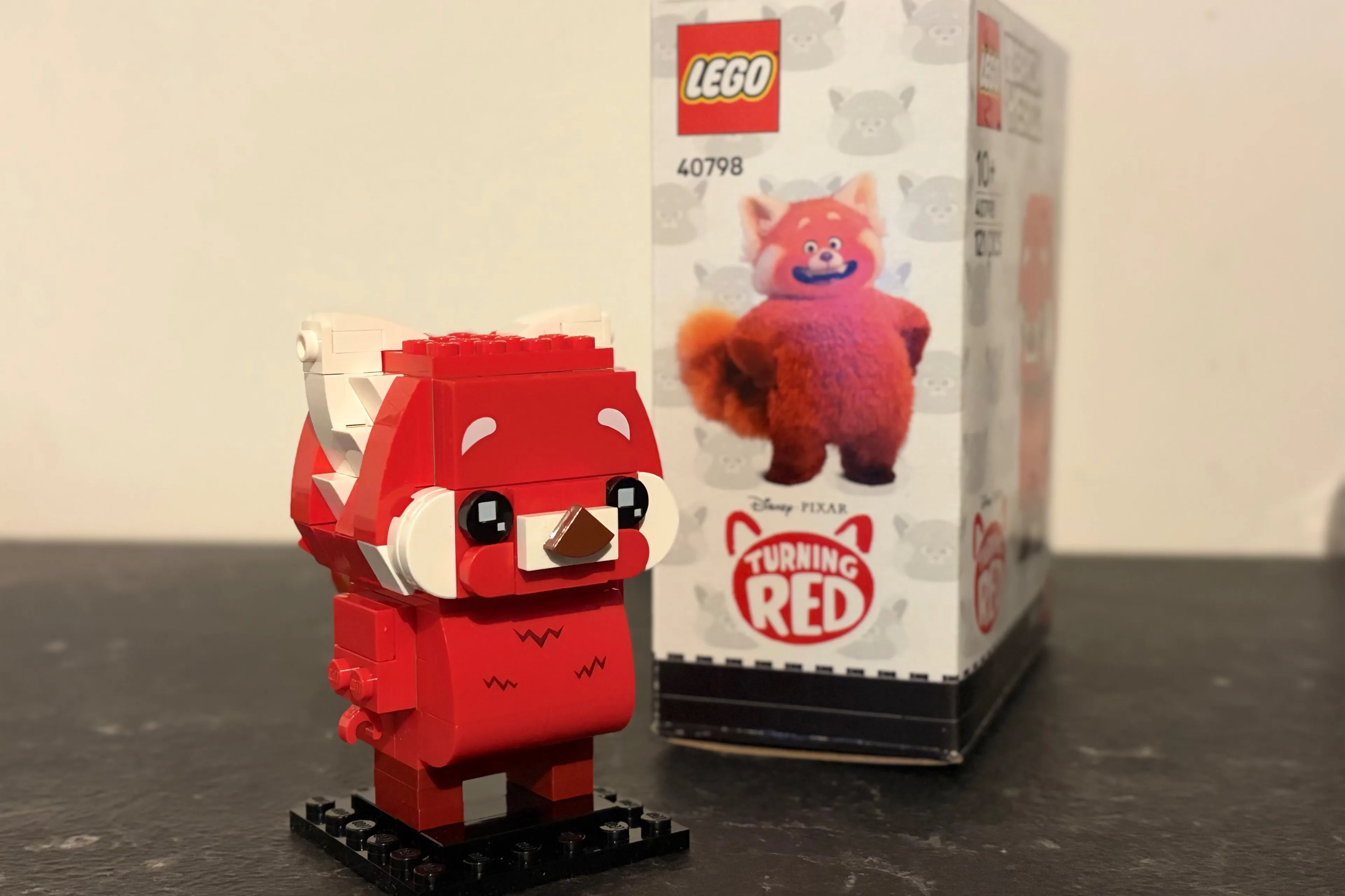 LEGO BrickHeadz Rode Panda Meilin 40798 Review: klein van stuk, groots in charme?