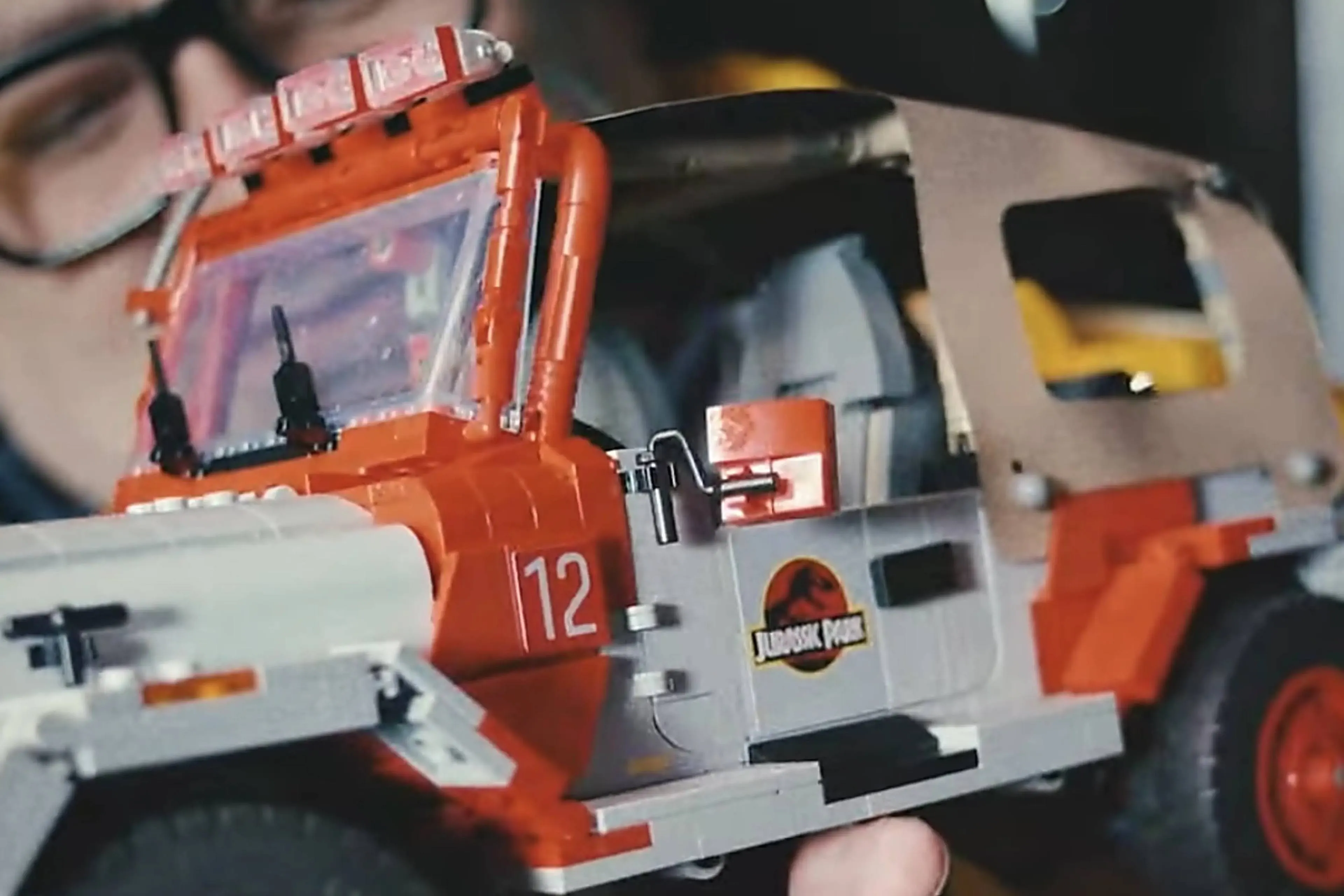 LEGO teaset gloednieuwe Jurassic Park Jeep en hint op een toffe andere release