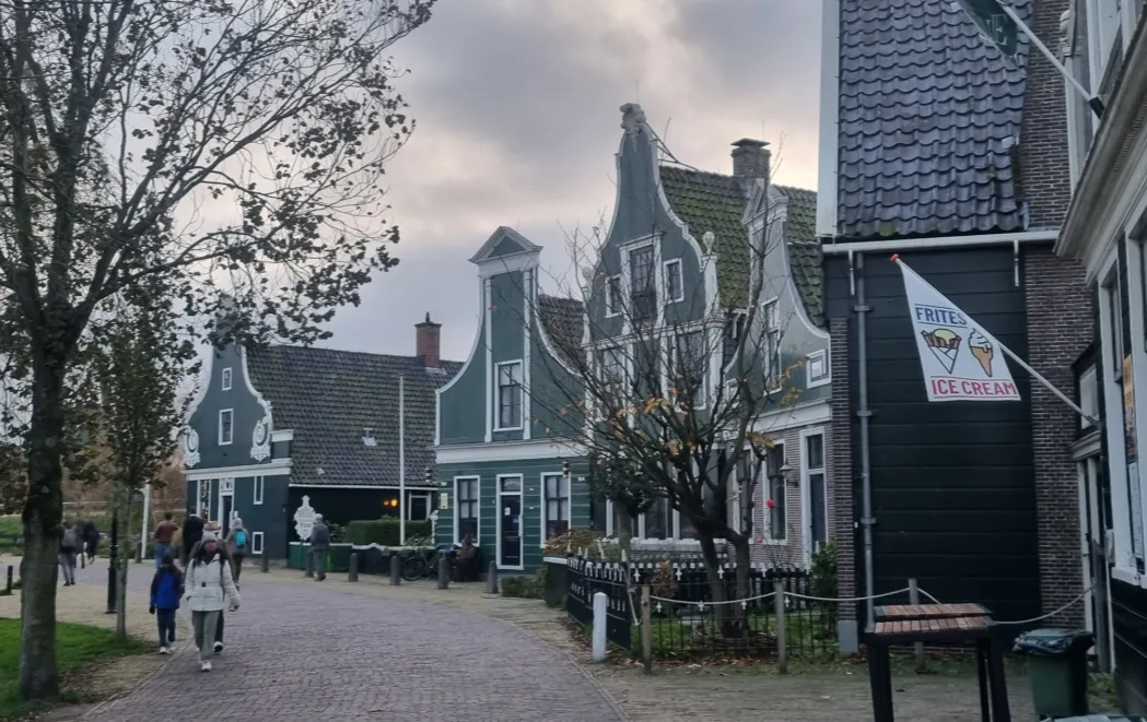 Screenshot_20251115_123303