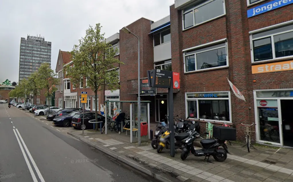 Screenshot_20251204_163131