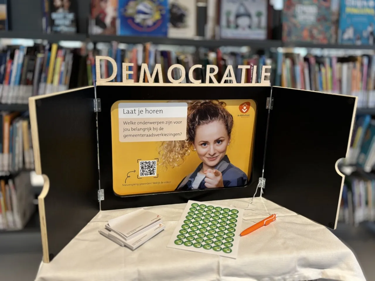 Bibliotheken Rivierenland zetten mini stemhokjes in aanloop naar verkiezingen
