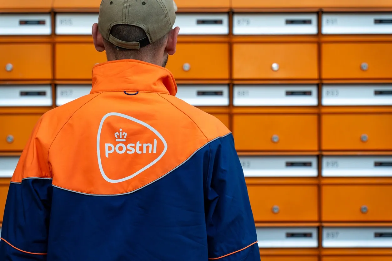 PostNL bezorgt brievenbuspost straks binnen twee dagen
