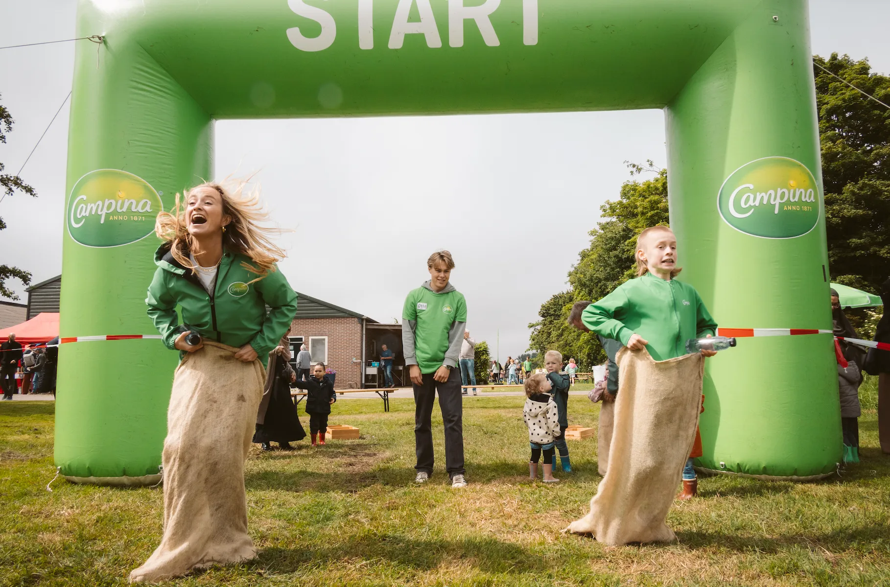 Open Boerderijdag in Hedel: kijkje bij melkveebedrijf familie Van Zeelst