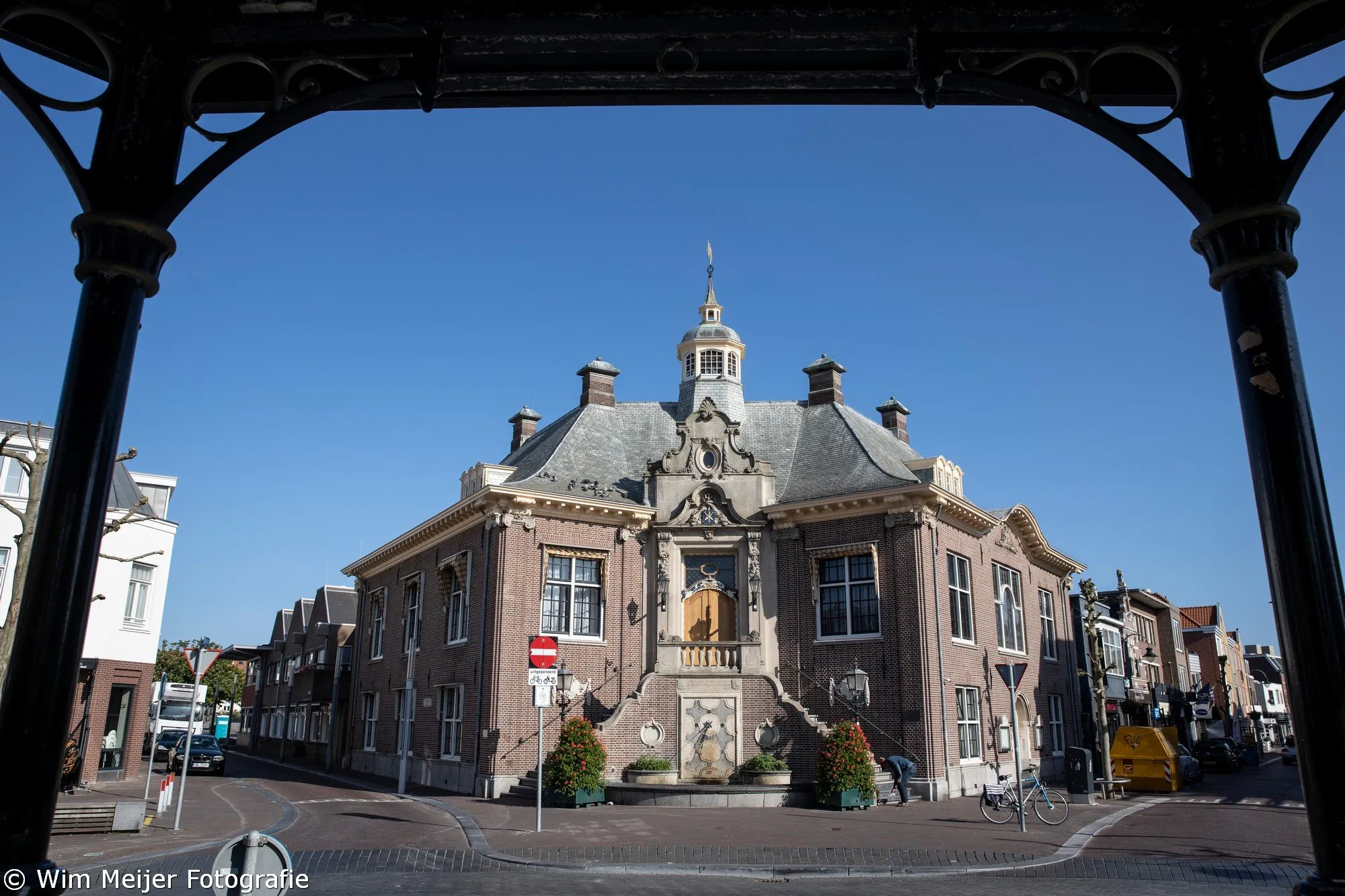 raadhuis vanuit muziekpaviljone wim meijer fotografie