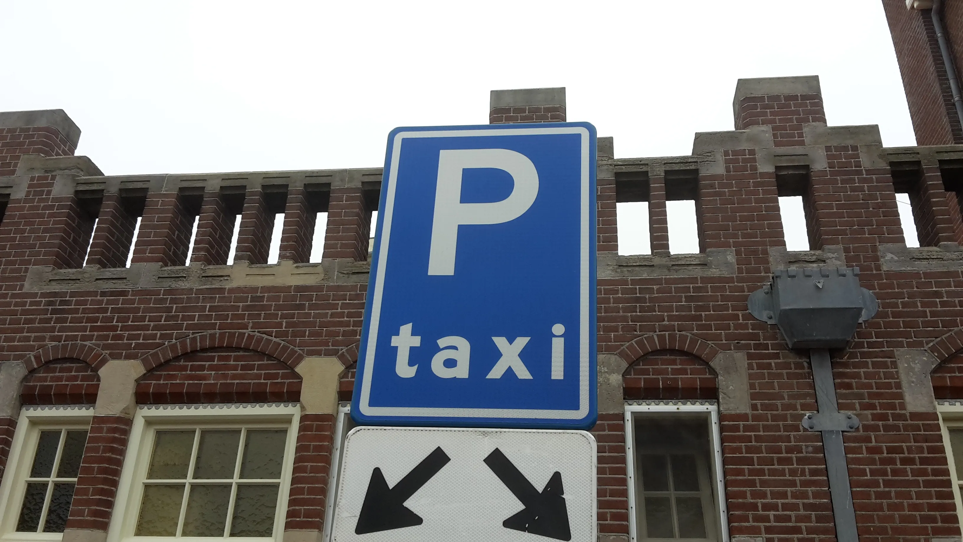 taxistandplaats stationsplein jaap koper