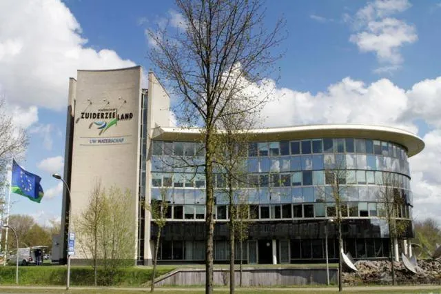 waterschapshuis waterschap zuiderzeeland