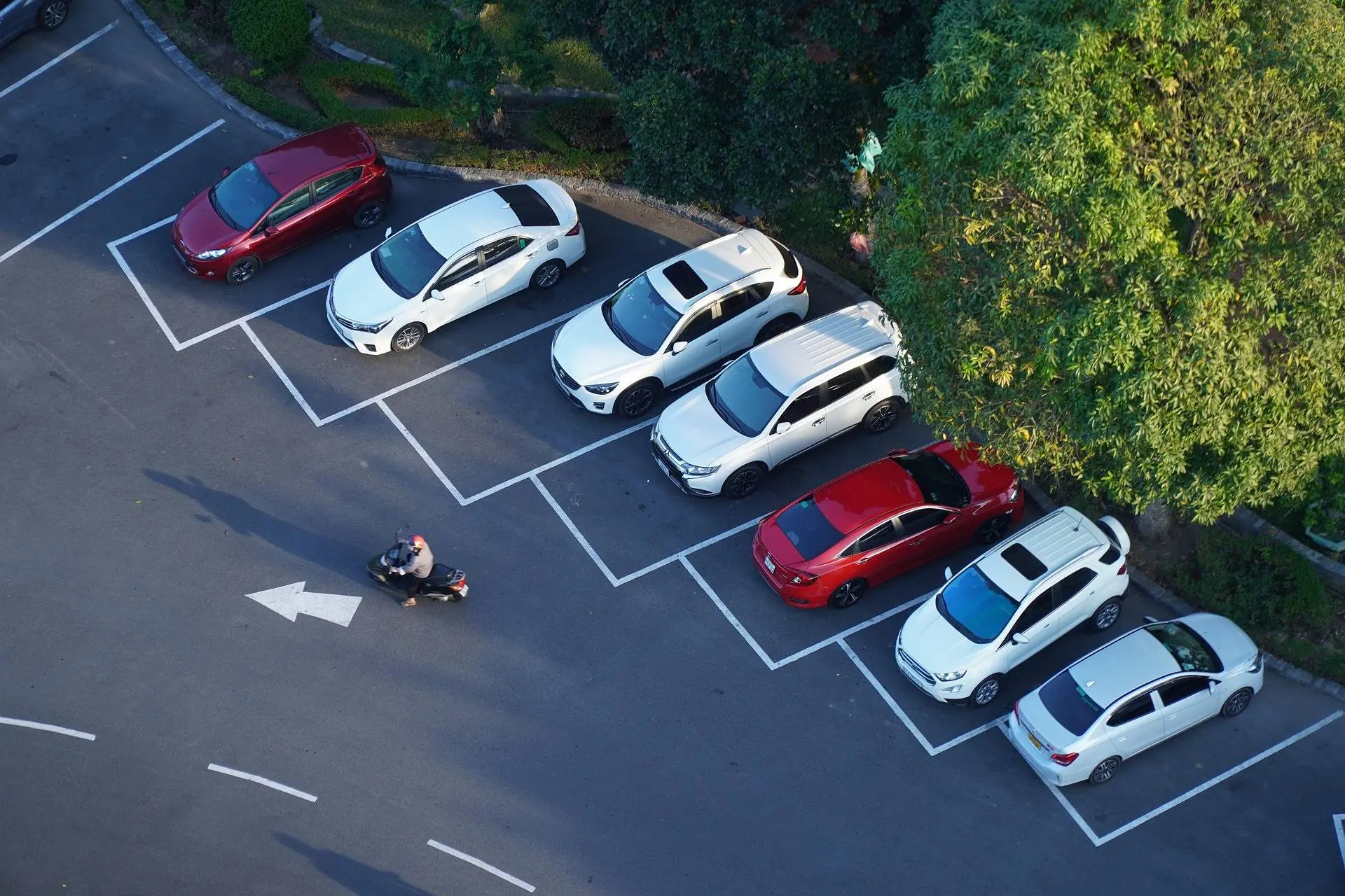 parkerenmekongmedia-car-8814158_1920