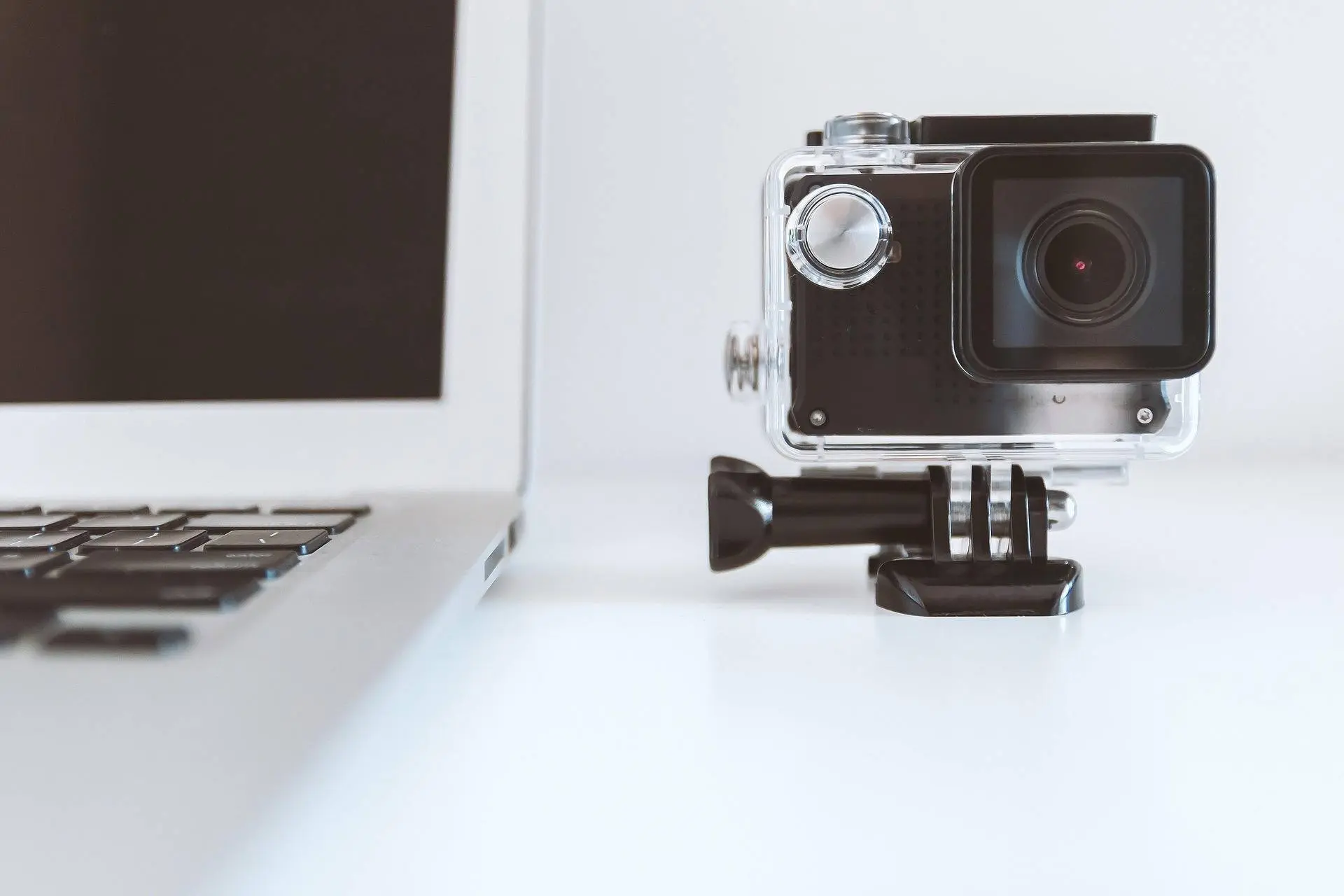 camerajeshoots-com-technology-2125547_1920