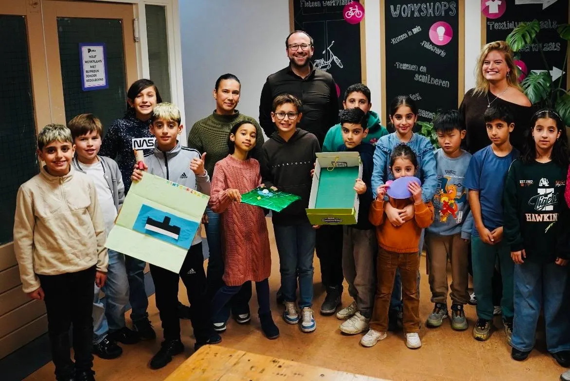 Wethouder Bouke Velzen geeft gastles bij Piezo TalentenAcademie - foto Alaa Dalli