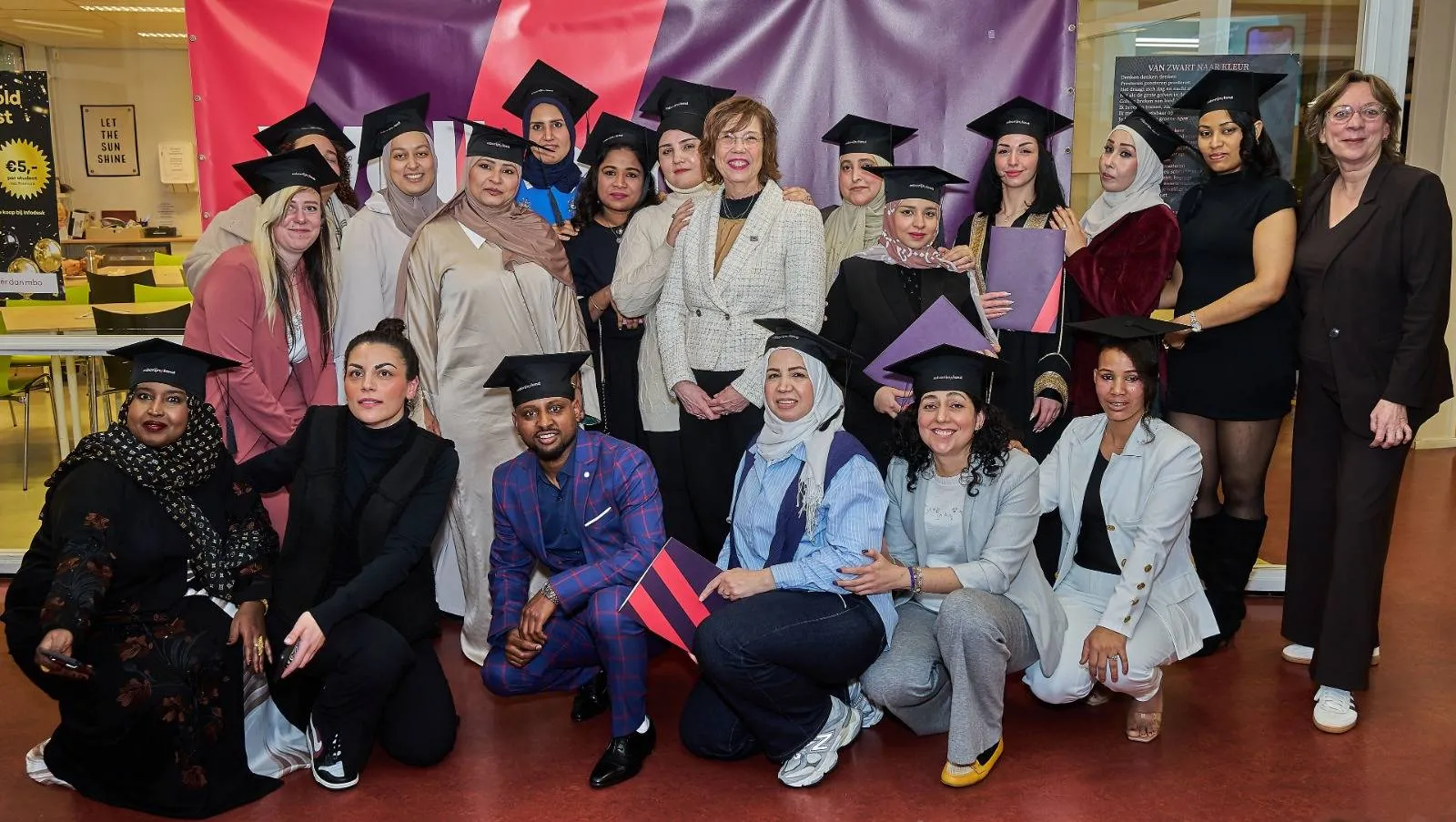 Feestelijke diplomering voor deelnemers Piëzo - fotograaf Leon Koppenol