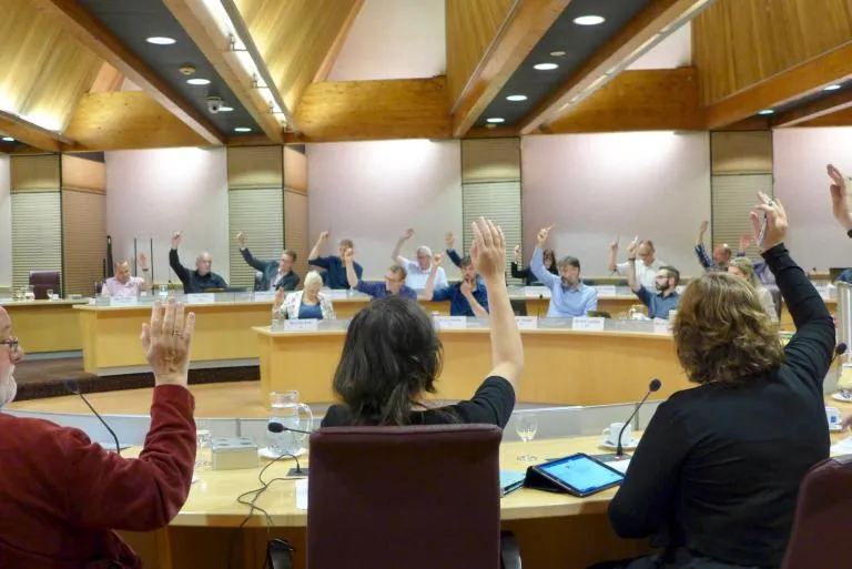 spoeddebat gemeente zwolle zorggelden