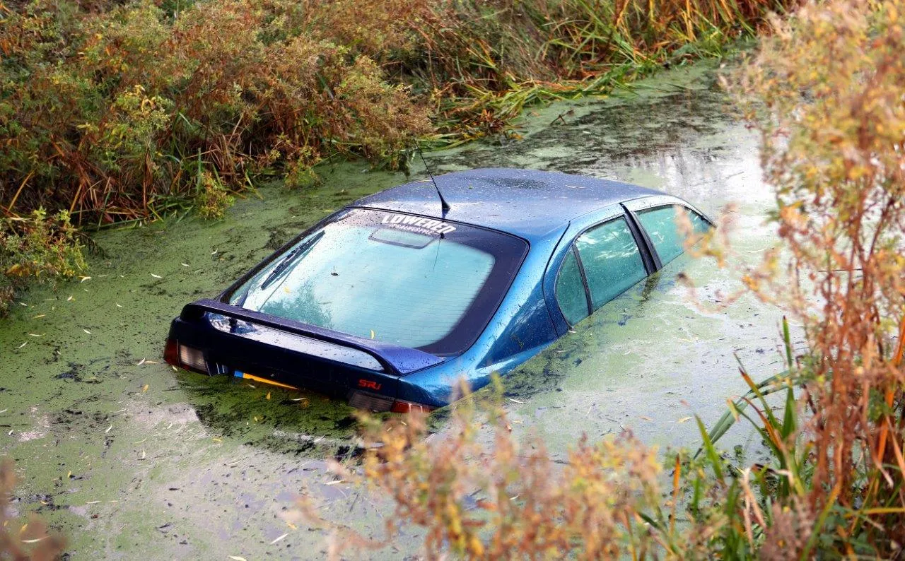 auto te water laaghemaal rosmalen 4