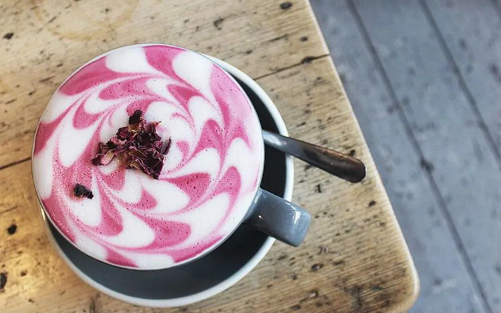 beetroot roze latte macchiato femfem