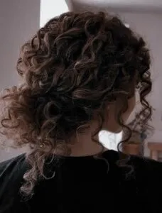 curly curlyhairstyles curlyhaircare curlyhairproducts curlygirl curls buns hairstyles hair hairs aesthetic instagram dark darkacademia 228x300