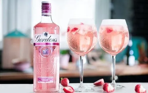 roze gin gordons femfem e1501231922815