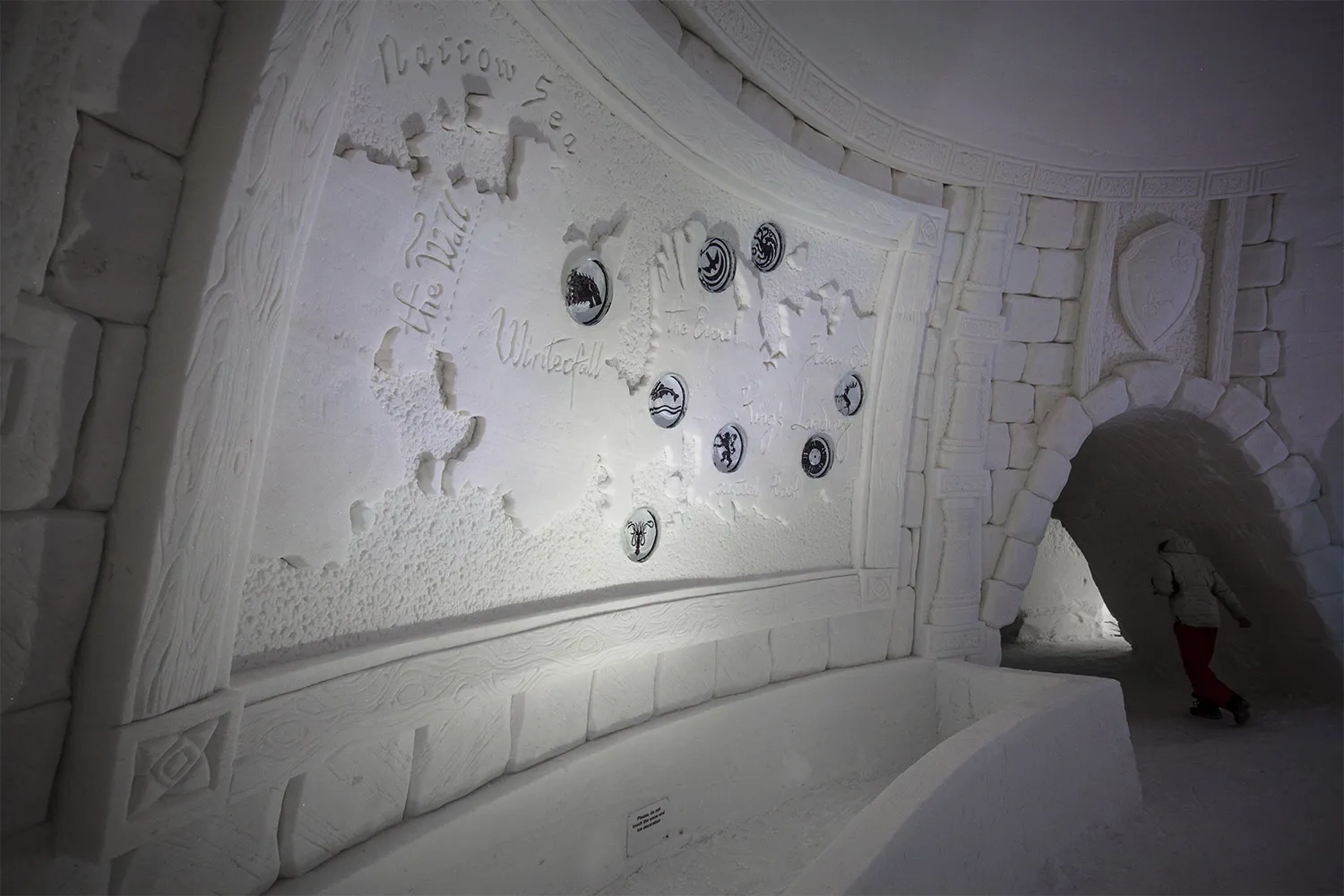 game of thrones ice hotel 031