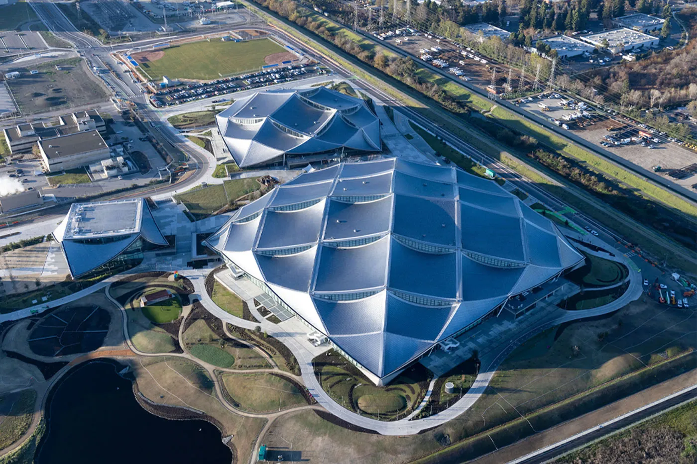 google bay view hq first all electric campus designed itself sustainable news info 001