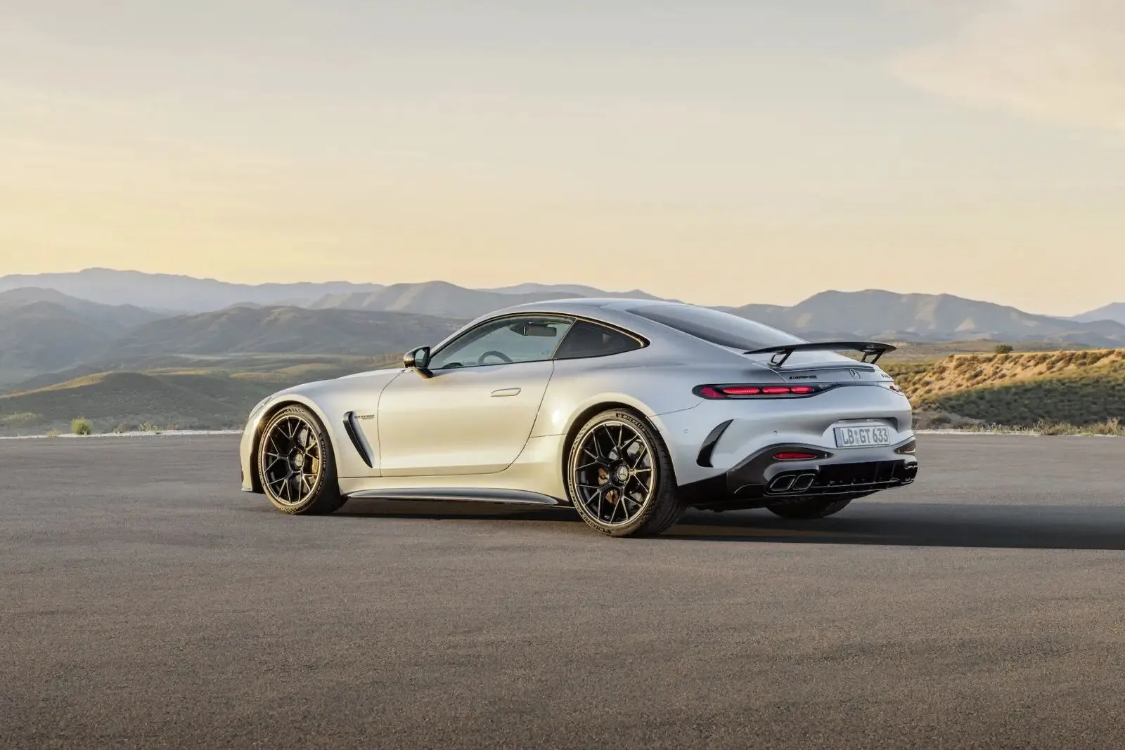 mercedes amg gt coupe fhm 27