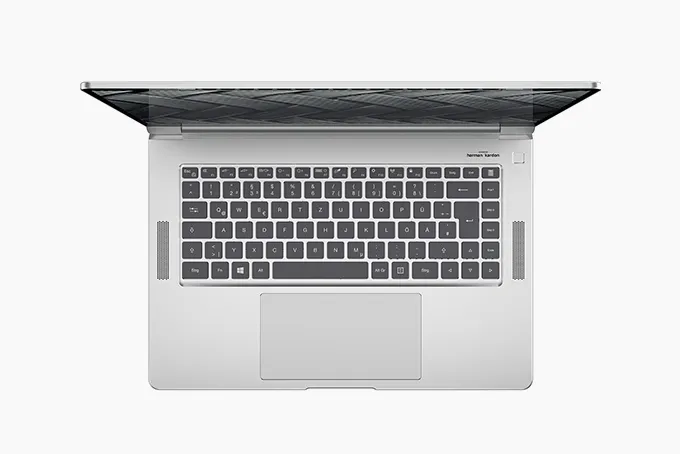 porsche design ultra one i5 i7 laptops 2