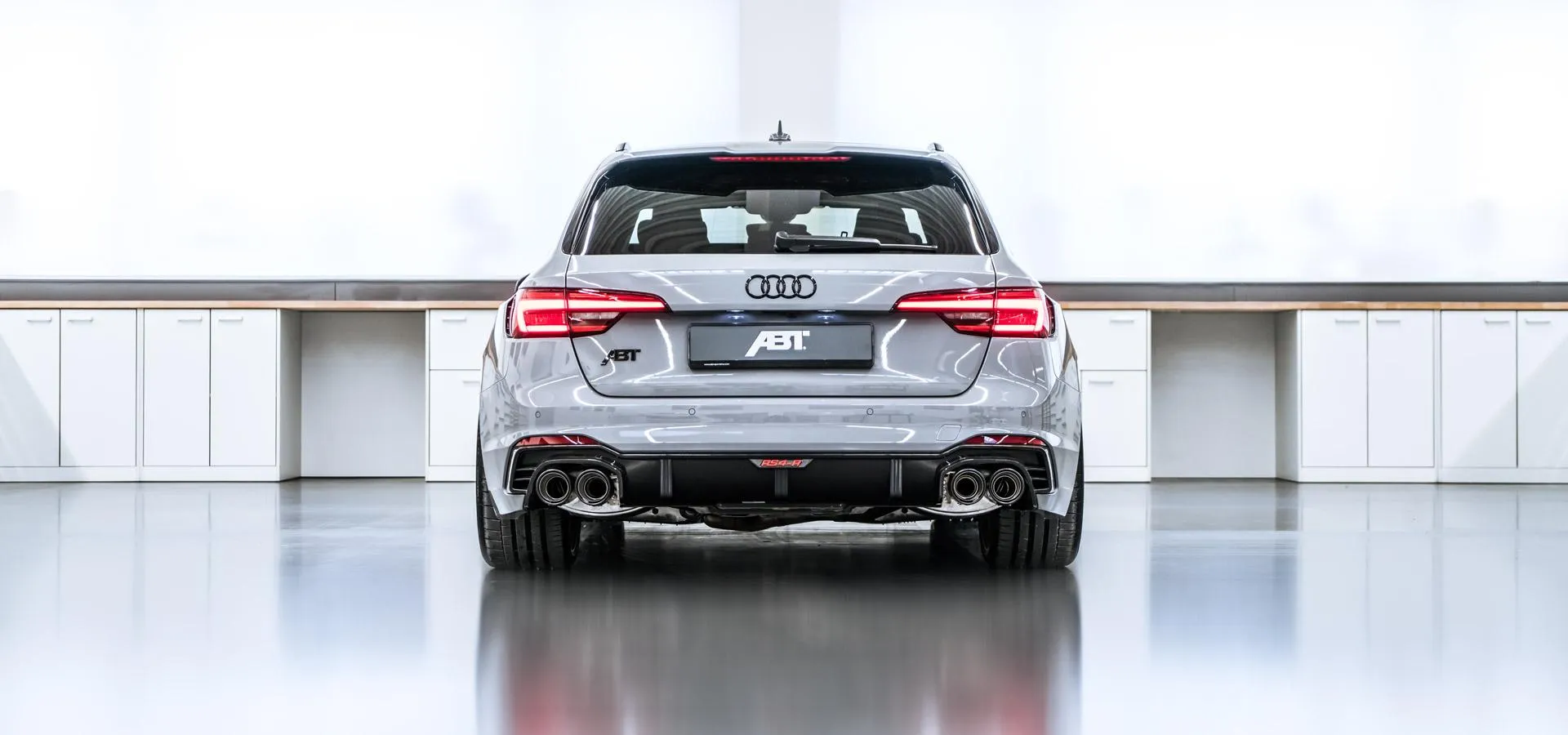 rs4 r 2