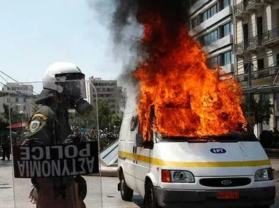 55 greece riot