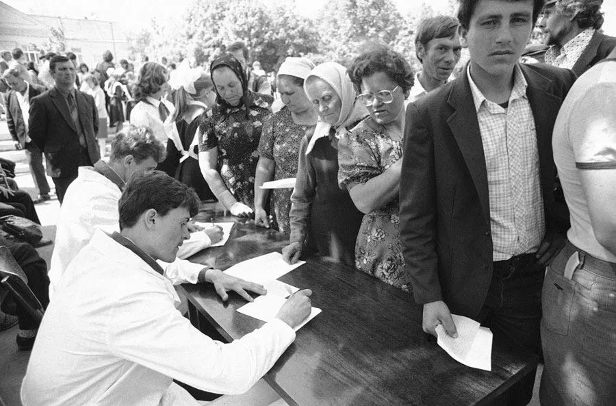 residents of kiev line up to get forms filled out prior to radiation checks for everyone possibly exposed to radioactive fallout may 9 1986